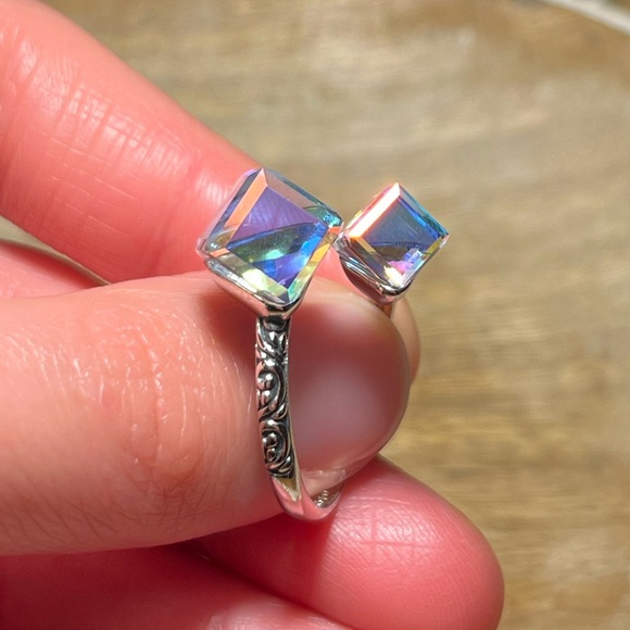 *SOLD* Iridescent Glass Crystal Cubes 925 Sterling Silver Bypass Ring - Picture 15 of 17
